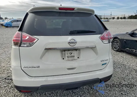 2014 Nissan Rogue S z USA, uszkodzony, nr VIN 5N1AT2MV2EC848718